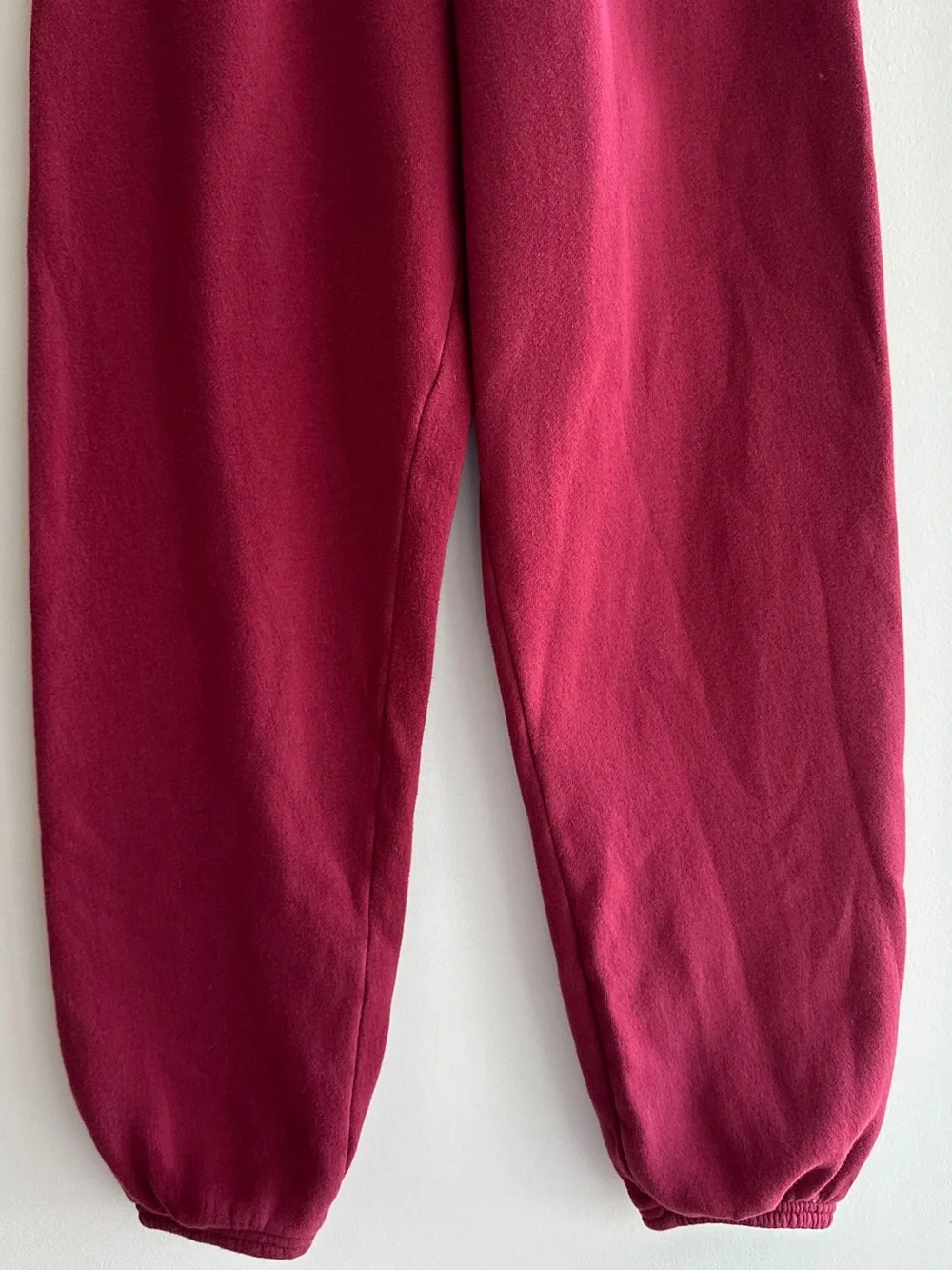 Offline by aerie Joggers, Deep Ruby, Cozy Comfy Pants, Size Small - Picture 3 of 14